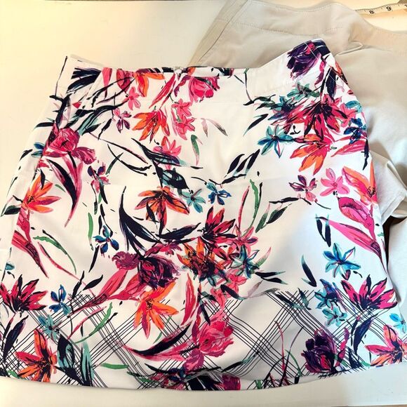 Lot of 3 Pickleball Tennis Golf Lady Hagen Multicolor Skorts Size 2 - Picture 10 of 13